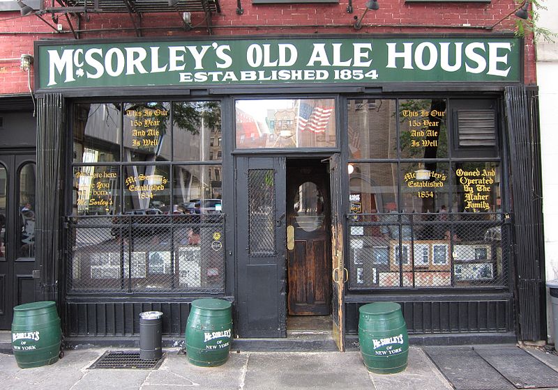800px-McSorley's_Old_Ale_House_001_crop