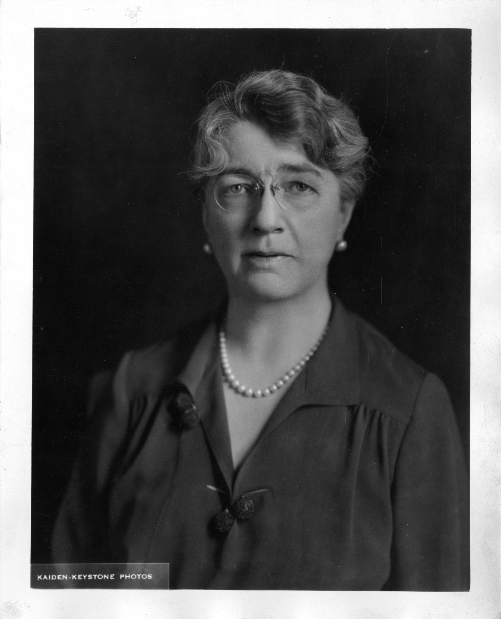 Photograph_of_Louise_Pearce_(1885-1959)